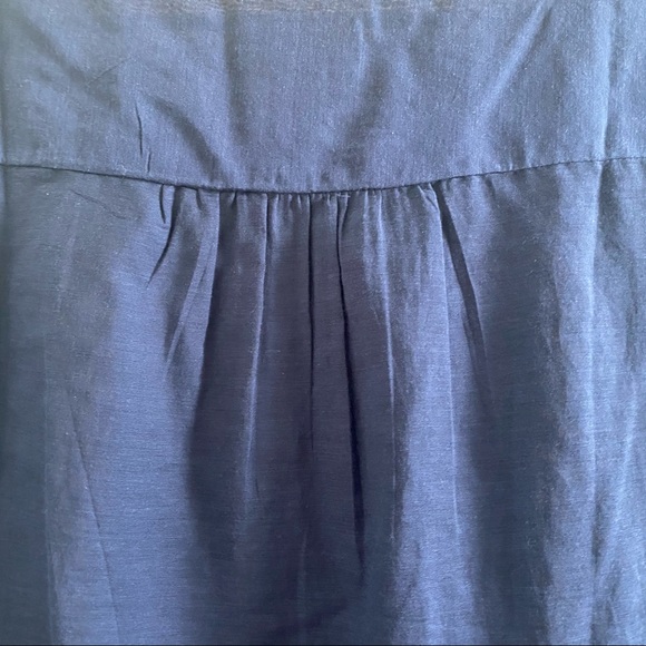 LOFT • Sheer Pleated Peasant Top Cutout Detail - L - Picture 12 of 16